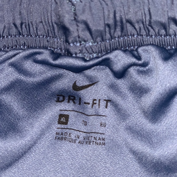 Nike Dri-Fit Running Shorts - Picture 3 of 4